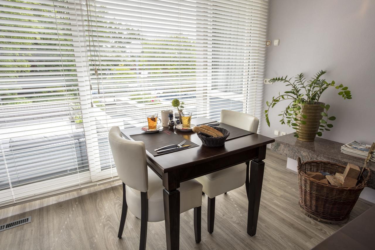 Lodgehotel De Lelie Makkum Kültér fotó